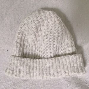Club Monaco Cashmere Cable Knit Beanie